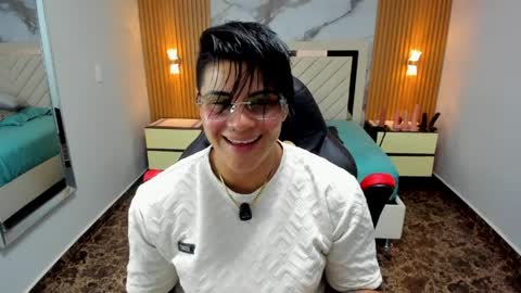 Karol and Luna online show from 03-30-26, 07:37