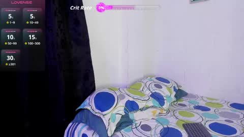 Karol and Michel online show from 05-08-26, 01:44