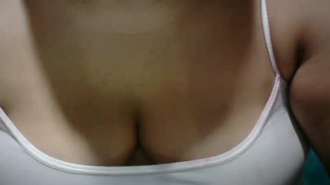 Snapshot of karolbb chatting on 03-09-25, 09:57 karolbb online show from 03-09-25, 09:57