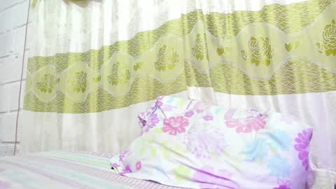 Snapshot of karoli_sanz chatting on 01-28-25, 04:50 Karolinstagram.karoli sanz online show from 01-28-25, 04:50