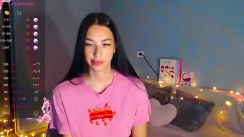 Kira online show from 07-14-26, 01:52