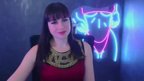 Snapshot of karolina_mia chatting on 12-02-24, 06:20 Caroline online show from 12-02-24, 06:20