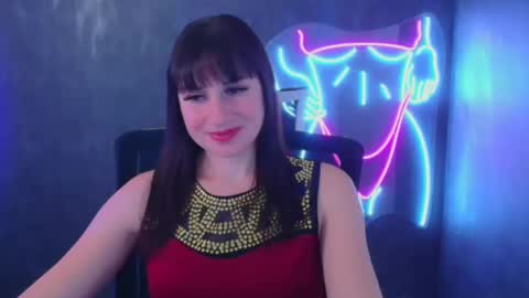 Snapshot of karolina_mia chatting on 12-02-24, 09:56 Caroline online show from 12-02-24, 09:56