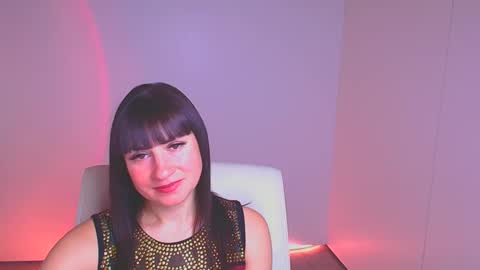 Snapshot of karolina_mia chatting on 12-15-24, 06:51 Caroline online show from 12-15-24, 06:51