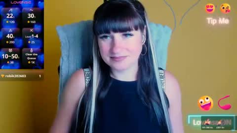 Caroline online show from 06-21-26, 05:21