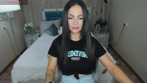 Karolina online show from 07-26-26, 05:48