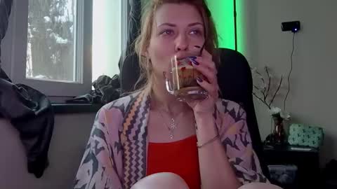 karoline121 online show from 02-03-26, 06:22