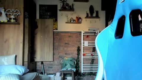 karoline121 online show from 04-13-26, 04:51