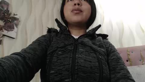 Snapshot of karolineburnx chatting on 09-10-25, 04:34 Isa online show from 09-10-25, 04:34