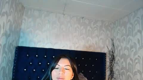 Snapshot of karolineburnx chatting on 01-13-26, 04:07 Isa online show from 01-13-26, 04:07