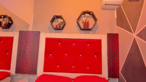 Karol online show from 10-18-25, 11:33