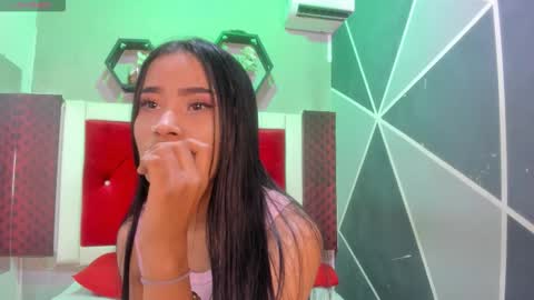 Karol online show from 12-18-25, 12:00