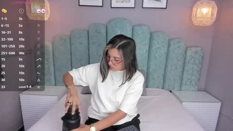 Snapshot of karoll_santos chatting on 12-07-24, 09:11 Karol Santos online show from 12-07-24, 09:11