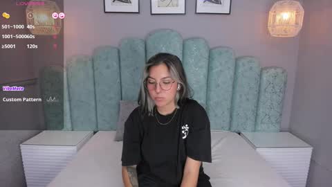 Snapshot of karoll_santos chatting on 02-02-25, 06:26 Karol Santos online show from 02-02-25, 06:26