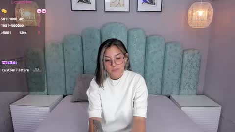 Snapshot of karoll_santos chatting on 02-06-25, 07:02 Karol Santos online show from 02-06-25, 07:02