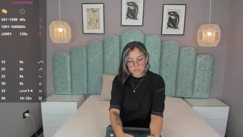 Snapshot of karoll_santos chatting on 09-12-25, 04:23 Karol Santos online show from 09-12-25, 04:23
