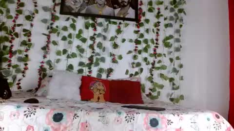 karol online show from 06-21-26, 11:46
