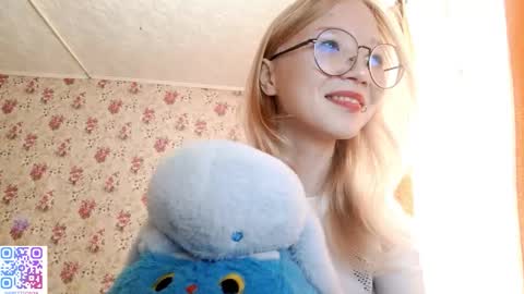 Sara online show from 03-10-26, 07:13