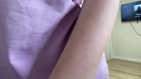 Lia online show from 04-16-26, 09:39