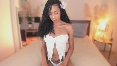 Snapshot of karymoon chatting on 02-09-26, 08:24 Kary Moon online show from 02-09-26, 08:24