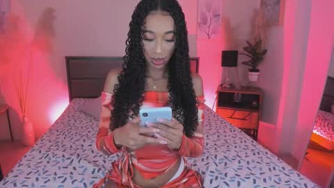 Snapshot of karymoon chatting on 02-28-26, 09:05 Kary Moon online show from 02-28-26, 09:05