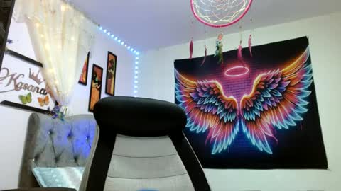 Snapshot of kasandra_314 chatting on 06-19-26, 02:05 kasandra online show from 06-19-26, 02:05