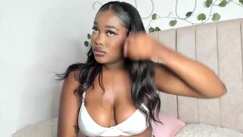 Snapshot of kaseydelvey chatting on 02-24-26, 09:57 online show from 02-24-26, 09:57