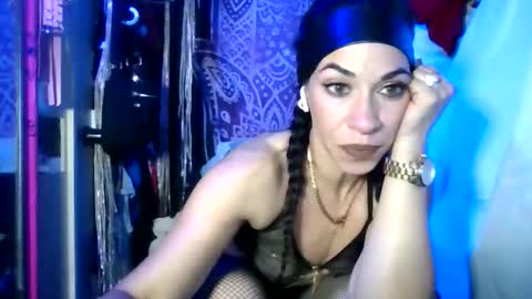 Snapshot of kash_kitty13 chatting on 05-10-26, 10:20 kash_kitty13 online show from 05-10-26, 10:20