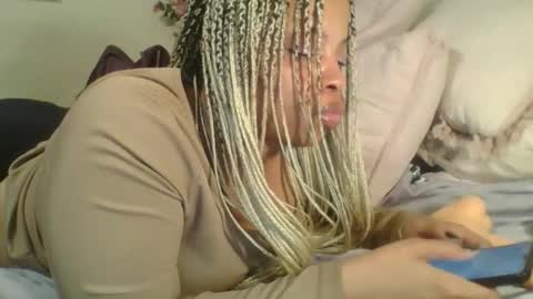 Snapshot of kashmoniy chatting on 03-05-25, 01:21 kashmoniy online show from 03-05-25, 01:21