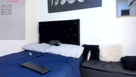 Kassandra  online show from 03-12-26, 08:26