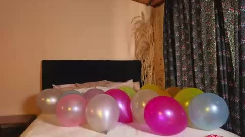 Snapshot of kassandra_james chatting on 07-31-26, 03:44 kassandra james online show from 07-31-26, 03:44