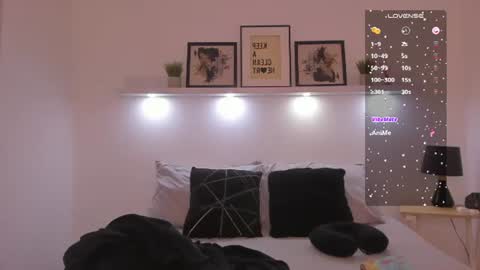 Snapshot of kassandra_nasty chatting on 07-18-26, 01:54 .Lovense is active There are legends that in this room all your wis hes can come true Private is Open online show from 07-18-26, 01:54