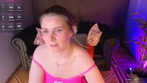 Snapshot of kassandra_williams chatting on 06-11-26, 03:43 Kassandra online show from 06-11-26, 03:43