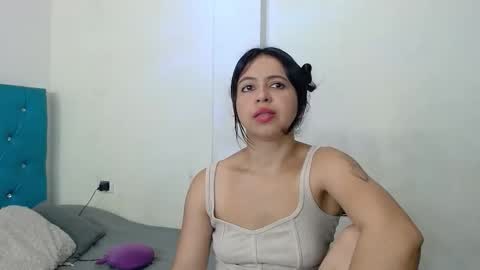 Snapshot of kassandraaa_ chatting on 11-12-25, 08:41 Kasandra online show from 11-12-25, 08:41