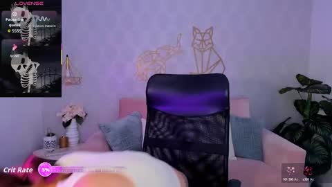 Snapshot of kassmonroe chatting on 09-27-25, 07:19 kassmonroe online show from 09-27-25, 07:19