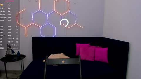 kat__cat online show from 04-28-26, 02:27