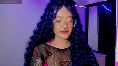 Alicia online show from 02-01-25, 01:23