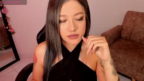 Alicia online show from 05-30-26, 01:57