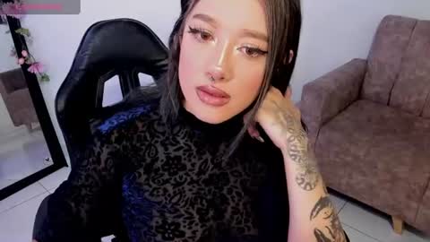 Alicia online show from 06-11-26, 01:49