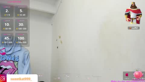 Snapshot of kat_ly_chan chatting on 02-01-25, 04:11 Kat       online show from 02-01-25, 04:11