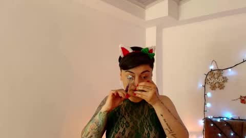 kat paradisse online show from 12-21-25, 12:12