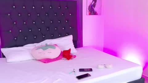 Snapshot of kataaleya__12 chatting on 11-13-25, 11:53 kataaleya__12 online show from 11-13-25, 11:53