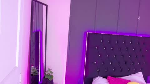 Snapshot of kataaleya__12 chatting on 11-26-25, 11:55 kataaleya__12 online show from 11-26-25, 11:55