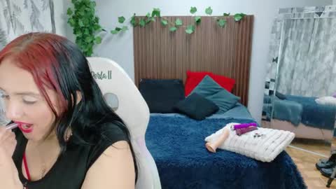 Snapshot of kataleya_29 chatting on 05-26-26, 08:05 kate online show from 05-26-26, 08:05
