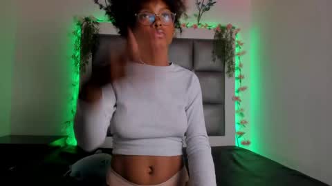 kataleya_js_ online show from 05-27-26, 01:57