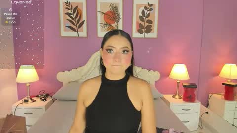 Kiara  online show from 03-26-26, 12:00