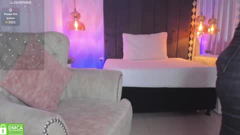 Snapshot of kataliina_18 chatting on 12-30-24, 11:59 Kat online show from 12-30-24, 11:59