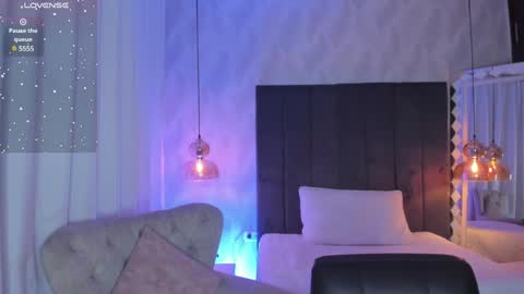 Snapshot of kataliina_18 chatting on 01-07-25, 11:58 Kat online show from 01-07-25, 11:58