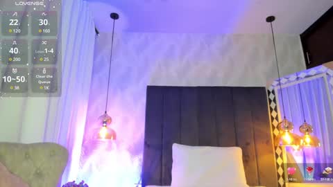 Snapshot of kataliina_18 chatting on 01-09-25, 11:25 Kat online show from 01-09-25, 11:25