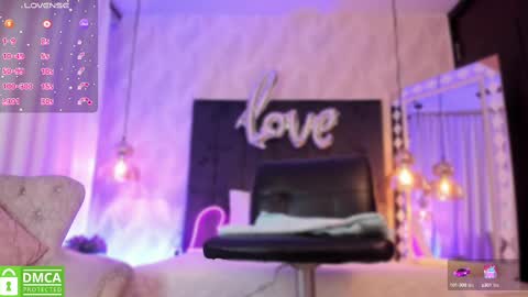 Snapshot of kataliina_18 chatting on 02-16-25, 11:59 Kat online show from 02-16-25, 11:59